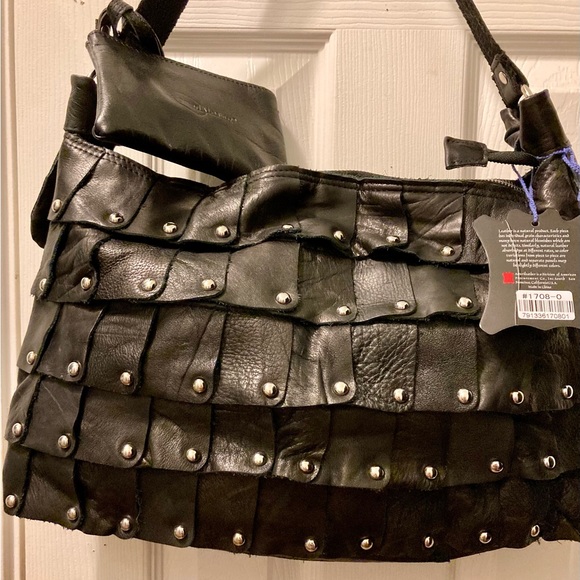 NWT Amerileather Rich Black,Soft 100% Genuine Leather Bag, Rivet detail, 16”x10” - Picture 11 of 11